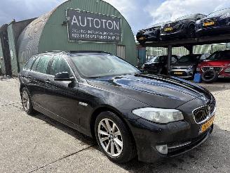 Avarii autoturisme BMW 5-serie 520D 135KW Autom. Pano  Clima Navi Leer High Executive 2013/1