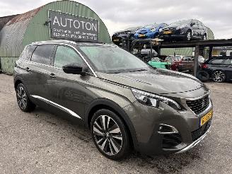 Unfallwagen Peugeot 5008 1.2 96KW GT-Line Pano Navi Clima 7-Pers Camera Led Xenon NAP 2018/1