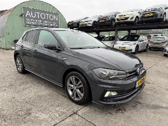 Vaurioauto  passenger cars Volkswagen Polo 1.0 TSI 70KW DSG R-Line Clima Navi Led 5-Drs Highline 2020/1