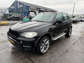damaged passenger cars BMW X5 3.0 xDrive35i 225KW Autom. Pano Clima Navi Camera High Executive 2011/6
