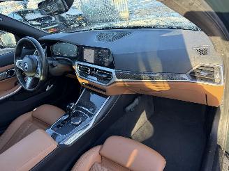 BMW 3-serie 330e 135KW Autom. Pano Clima Navi Led Hud High Executive picture 6