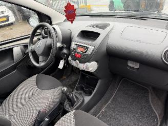 Toyota Aygo 1.0 VVT-I 50KW Airco 5-Drs Comfort picture 6