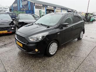 Voiture accidenté Ford Ka+ 1.2 63KW Ultimate Airco 5-Drs 2017/5