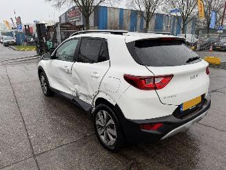 Kia Stonic 1.0 T-GDI 74KW MHEV Clima Navi Led Camera DynamicPlusLine NAP picture 5