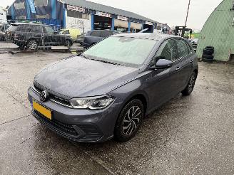 Volkswagen Polo 1.0 TSI 70KW Navi Clima Led Life NAP picture 3