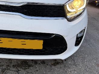 Kia Picanto 1.0 CVVT 49KW Design Edition Clima Navi Led Xenon Leer Camera NAP picture 17