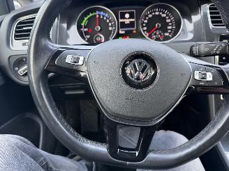 Volkswagen e-Golf 36 kWh 100KW DSG Clima Navi Leer Led picture 15