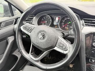 Volkswagen Passat 1.5 TSI 110KW DSG Clima Navi Led Xenon Business R NAP picture 12