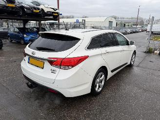 Hyundai I-40 1.6 GDI 99KW Clima Navi Led Xenon Camera Bleu Business Edition picture 3