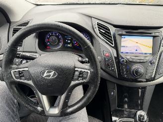 Hyundai I-40 1.6 GDI 99KW Clima Navi Led Xenon Camera Bleu Business Edition picture 9