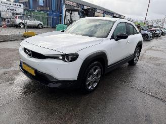 Mazda MX-30 36 kWh 107KW e-Skyactiv Comfort Clima Navi Led HUD NAP picture 2