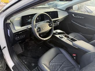 Kia EV6 58 kWh 125KW Clima Navi Camera Led NAP picture 7
