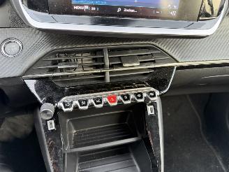 Peugeot e-208 50 kWh EV 100KW Active Pack Clima Navi Led 5-Drs NAP picture 10