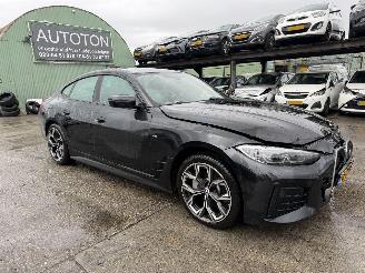 Vaurioauto  passenger cars BMW i4 84 kWh eDrive40 250KW Clima Navi Leer Led Xenon 2022/7