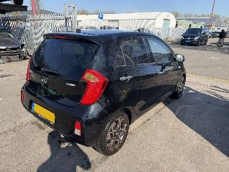 Kia Picanto 1.0 CVVT 51KW Clima Led First Edition 5-Drs NAP picture 2