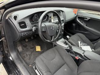 Volvo V-40 2.0 T2 90KW 5-Deurs Clima  NAP picture 5