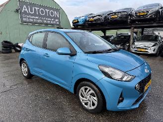 Unfallwagen Hyundai I-10 1.0 49KW Comfort Navi Clima Camera Led Smart NAP 2021/6