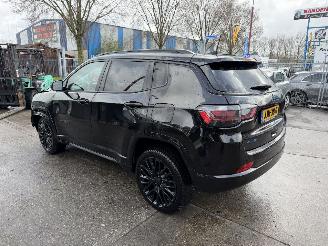 Schadeauto Jeep Compass 4xe 240 Plug-in Hybrid Electric S Autom. Clima Navi 2022/12