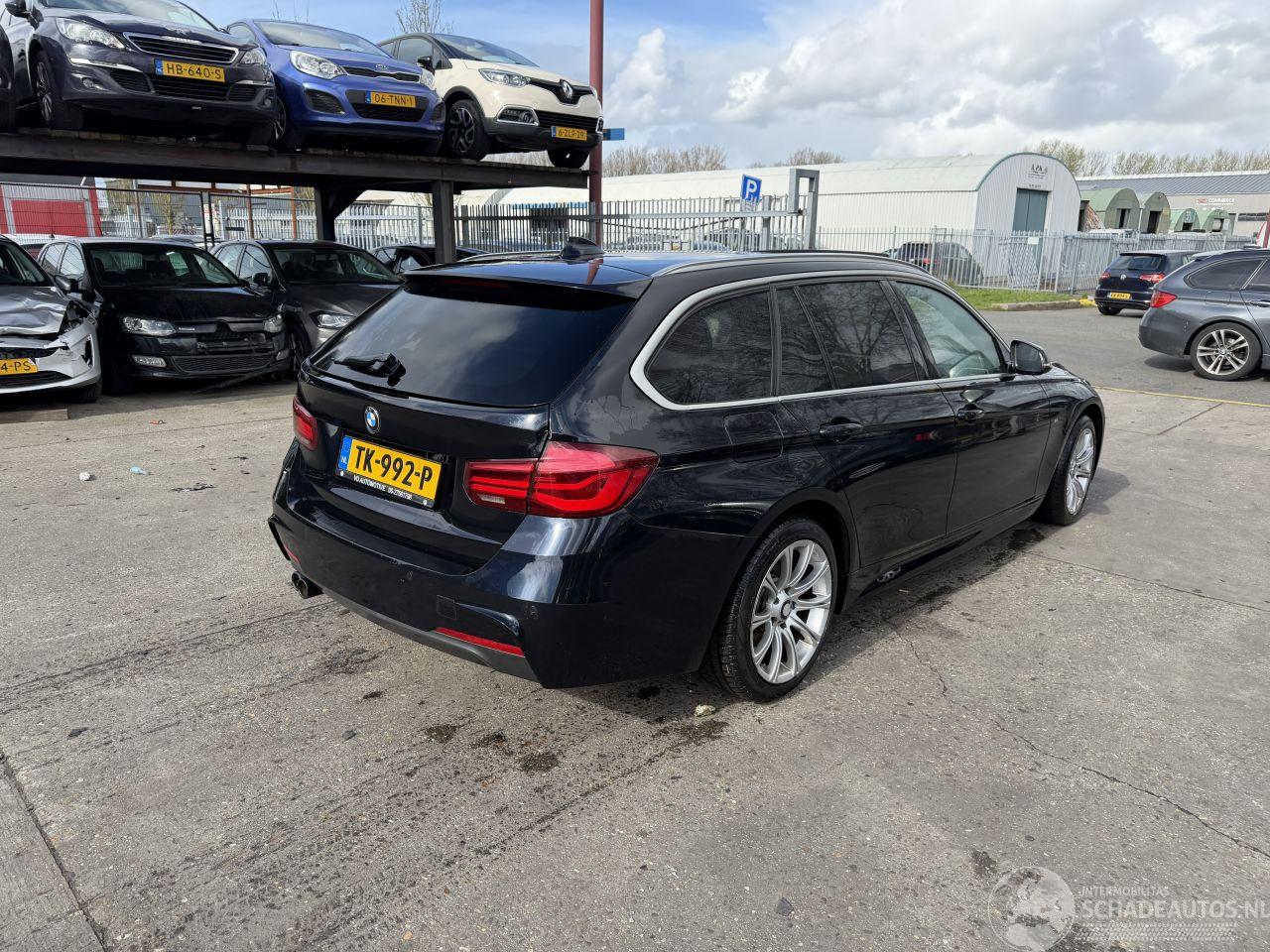 BMW 3-serie 320i Autom. 135KW M Sport Pano Clima Navi