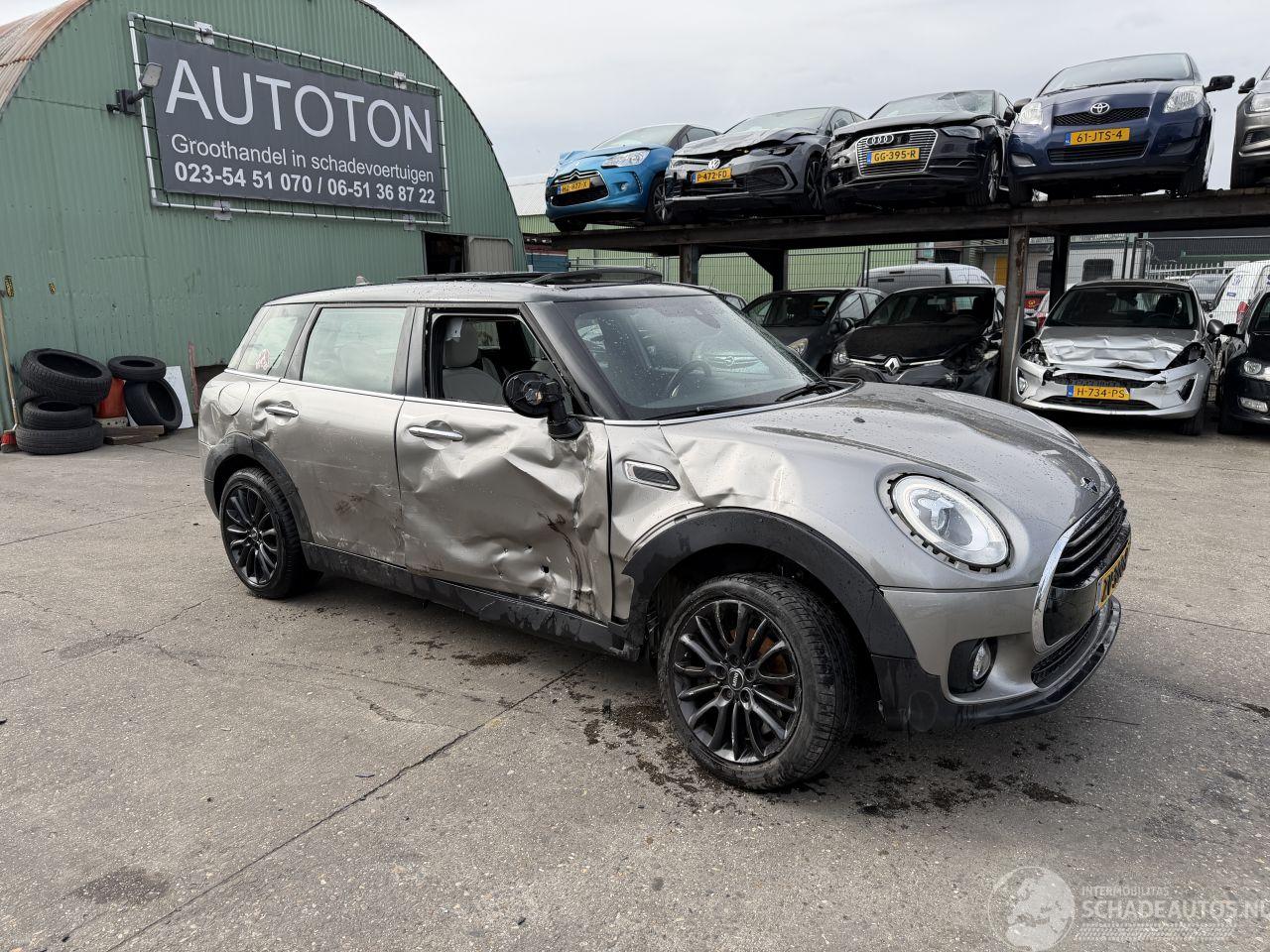 Mini Clubman 1.5 100KW Autom. Pano Clima Navi Led Cooper Business