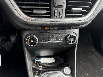 Ford Fiesta 1.0 Ecoboost 74KW Titanium Clima Navi Led Xenon picture 12