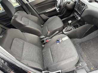 Suzuki Swift 1.2 61KW Autom. Smart Hybrid Led Xenon Navi Clima picture 6