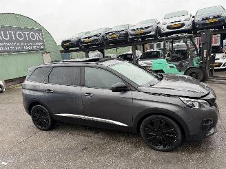 Peugeot 5008 1.2 96KW GT-Line Pano Clima Navi 7-Pers 360Camera NAP picture 3