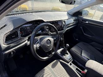 Volkswagen T-Roc 1.0 TSI 85KW Pano Clima Navi Camera Led Sport picture 9