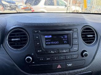 Hyundai I-10 1.0i 49KW I-Drive 5-Deurs picture 8