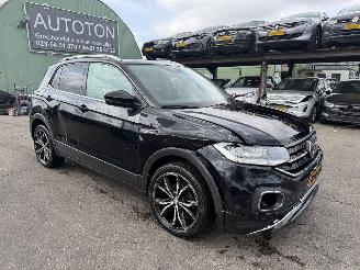 Coche accidentado Volkswagen T-Cross 1.0 TSI 85KW Clima Navi Led Xenon 2020/1