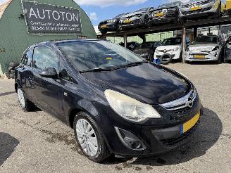 Voiture accidenté Opel Corsa 1.2 Ecoflex 61KW LPG Navi airco Cosmo NAP 2011/9