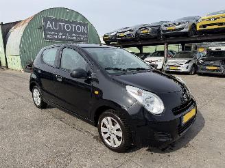 uszkodzony samochody osobowe Suzuki Alto 1.0 50KW Airco Celebration 5-Drs EASSS NAP 2015/2