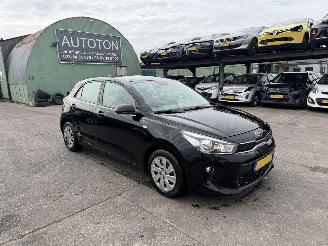 Damaged car Kia Rio 1.0 TGDI 74KW Navi Clima Camera Led ComfortPlusLine NAP 2017/2