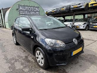 Damaged car Volkswagen Up! 1.0 44KW Airco 2012/1