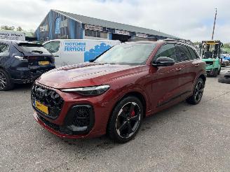 Voiture accidenté Audi Q5 2.0 TFSI e-Hybrid 185KW Quattro S Edition Competition Pano NAP 2025/11