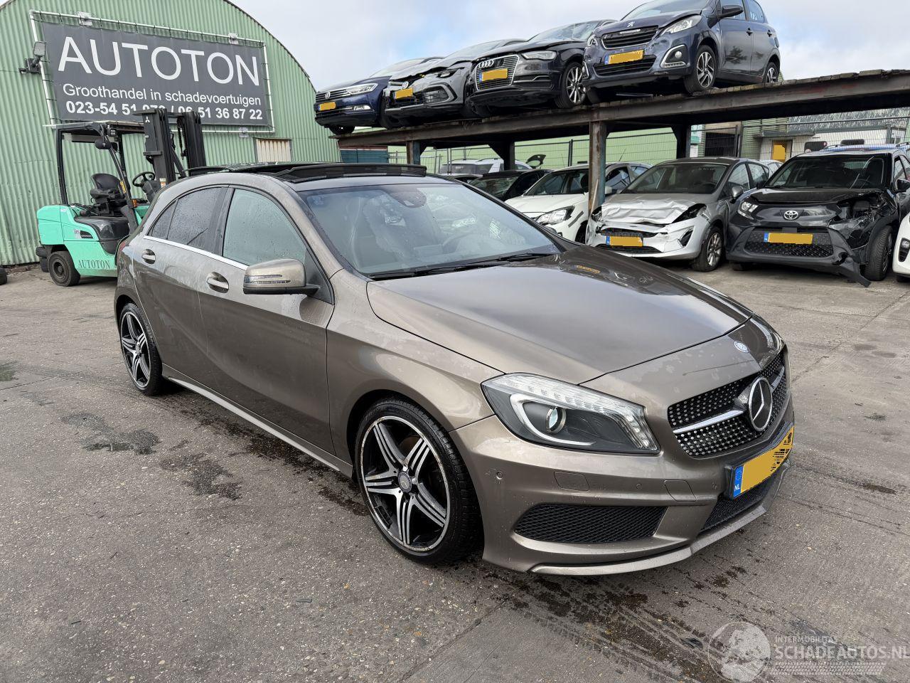 Mercedes A-klasse 200 Prestige 115KW Pano Clima Navi Led Xenon AMG-Pakket