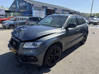 Damaged car Audi Q5 2.0 TDI 140KW Quattro Pano Clima Navi S-Line 2016/1
