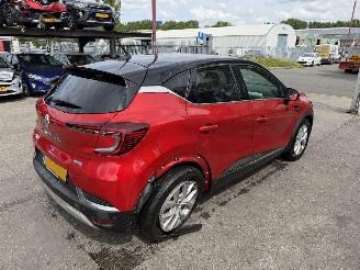 Renault Captur 1.6 Autom. E-Tech Plug-in Hybrid Intens Clima Navi NAP picture 3