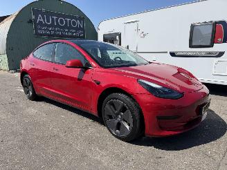 Damaged car Tesla Model 3 60 kWh 175KW RWD Standard Plus Pano Clima Navi NAP 2023/3