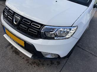 Dacia Logan 0.9 TCE 66KW Airco Navi Stepway NAP picture 14