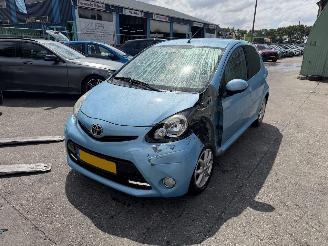 Toyota Aygo 1.0 VVT-I 50KW Airco Led 5-Drs Dynamic Orange 5-Drs NAP picture 2