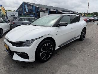 krockskadad bil auto Kia EV6 77.4 kWh 168KW GT-Line Pano Clima Navi HUD 360 Camera NAP 2021/12