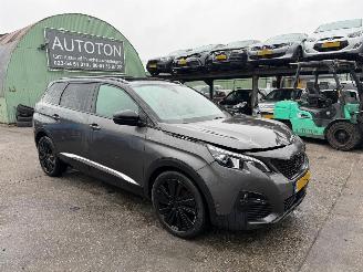 Voiture accidenté Peugeot 5008 1.2 PureTech Blue Lease GT-Line 96kW NAP Pano 2020/7