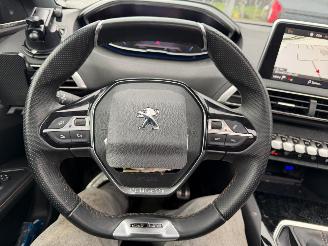 Peugeot 5008 1.2 PureTech Blue Lease GT-Line 96kW NAP Pano picture 19