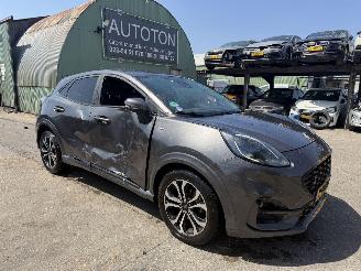 damaged passenger cars Ford Puma 1.0 Ecoboost 92KW Hybrid X ST-Line Clima Navi Camera 2021/6