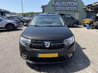 Dacia Logan 0.9 TCE 66KW MVC Airco Navi Led Laureate NAP picture 2
