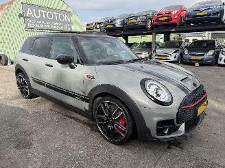 uszkodzony samochody osobowe Mini Clubman 2.0 JCW 306PK Autom. ALL4 Pano Clima Navi Led Xenon Chili Led Xenon NAP 2019/9