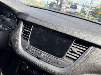 Opel Grandland 1.6 Turbo 147KW Hybrid4 Autom. 4WD Business Executive Clima Navi Led Xenon picture 9