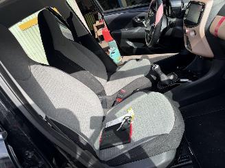 Citroën C1 1.0 VTI 53KW Elle Clima Navi Camera Led NAP picture 12