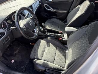 Opel Astra 1.2 81KW Clima Navi Camera 5-Drs Edition NAP picture 6